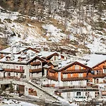 Maison Carrel Elegant 6 *