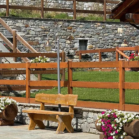 Maison Carrel Elegant 6 *